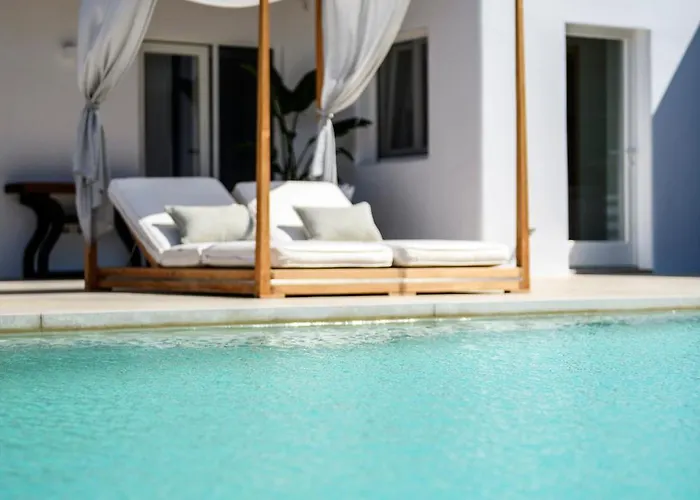 Silver Breeze * Mykonos Town