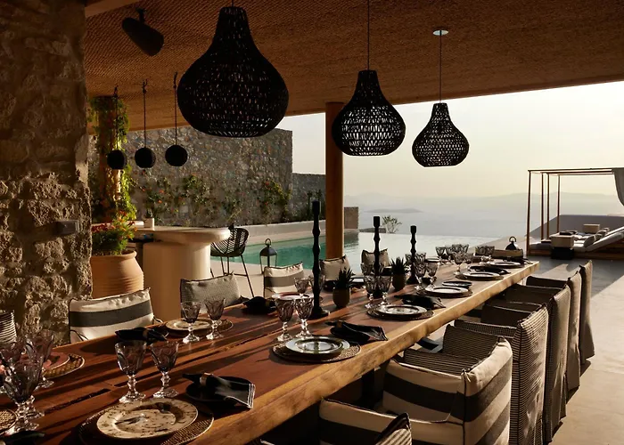 Silver Breeze Villa *