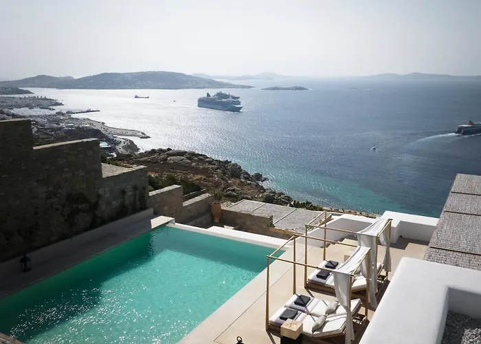 Silver Breeze * Mykonos Town